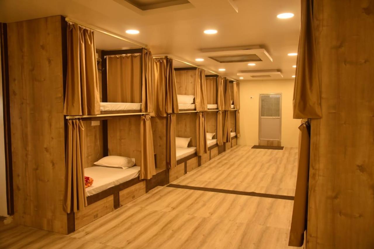 Hotel Relax Inn Аллахабад Экстерьер фото